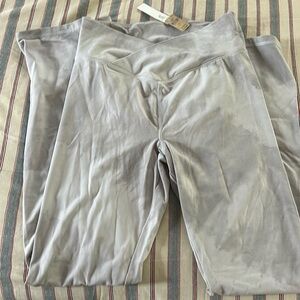 Brand New With Tags Pink yoga pants